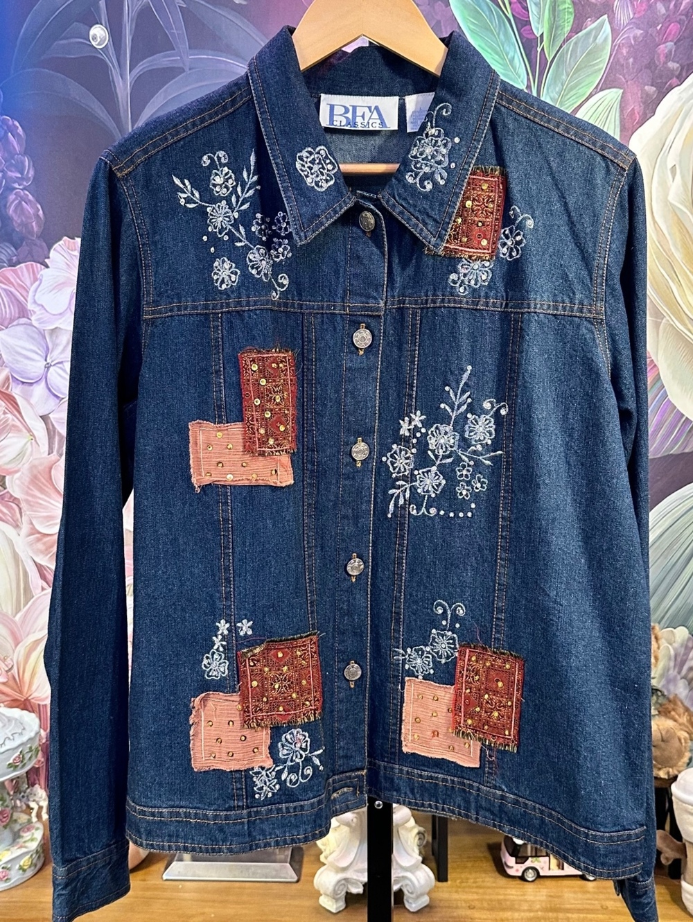 BFA Classics Large Women's Denim Jacket Blue Embroidered Patchwork Cotton